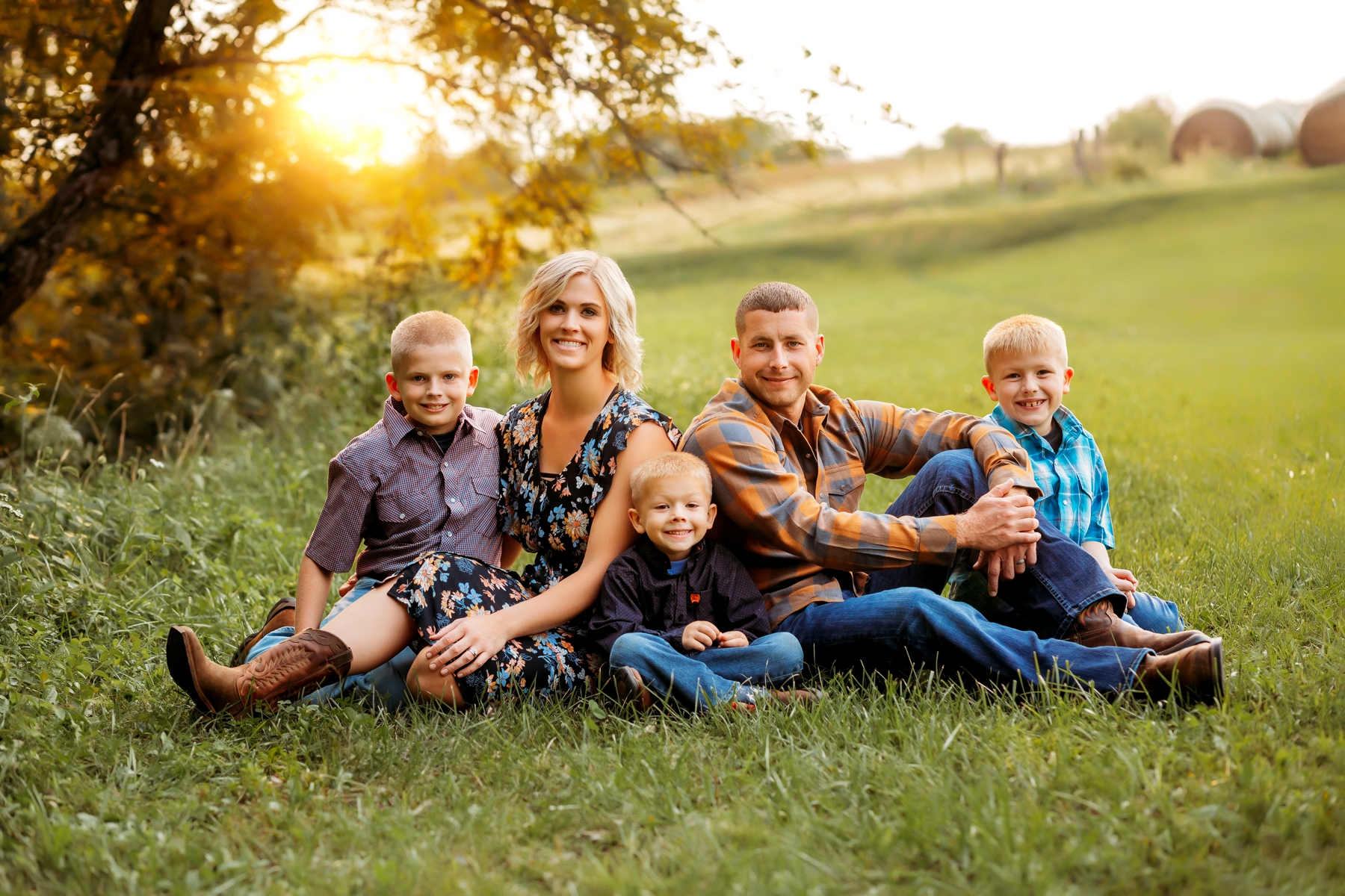 Owens Family Brittany Jewell Photographer Warrensburg Family Photographer